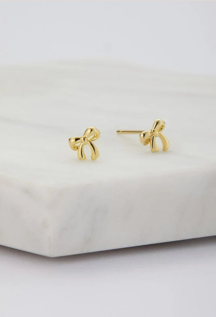 Charlotte Stud Earrings 6699