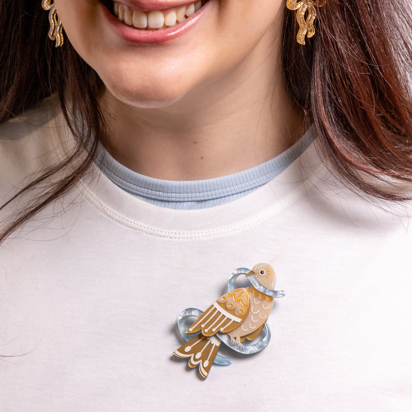 Erstwilder Blue Ribbon Days Brooch