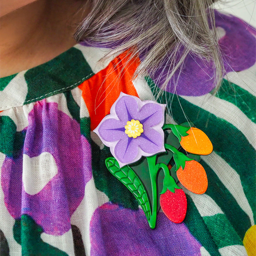 Erstwilder Kangaroo Apple Brooch