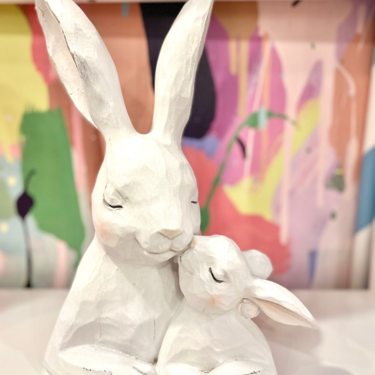 Lola & Bubs Statue