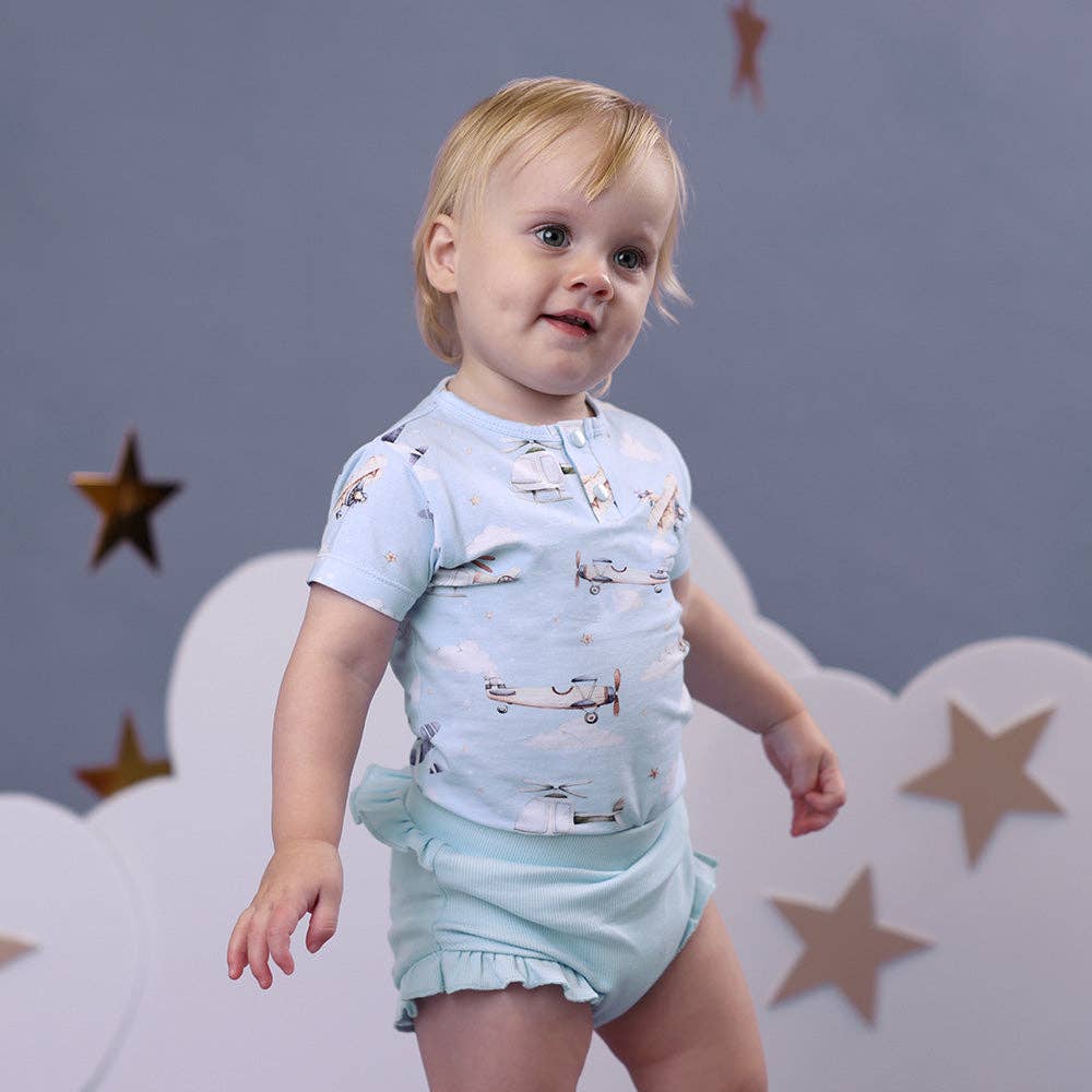 Taking Flight Short Sleeve Organic Bodysuit: Newborn (0000)