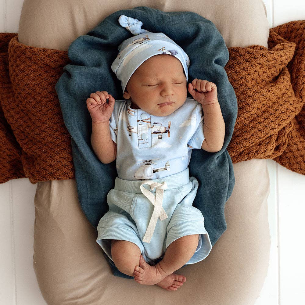 Taking Flight Short Sleeve Organic Bodysuit: Newborn (0000)