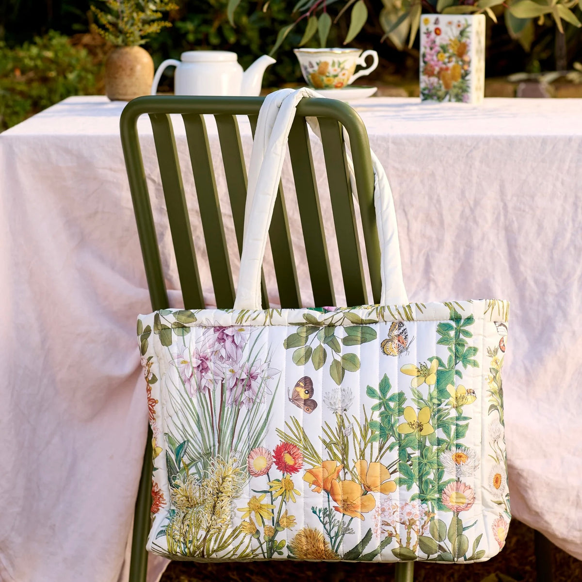 La La Land Comforter Bag Botanical Blooms CF LL01