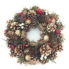 Gold Berry Wreath RLJ035
