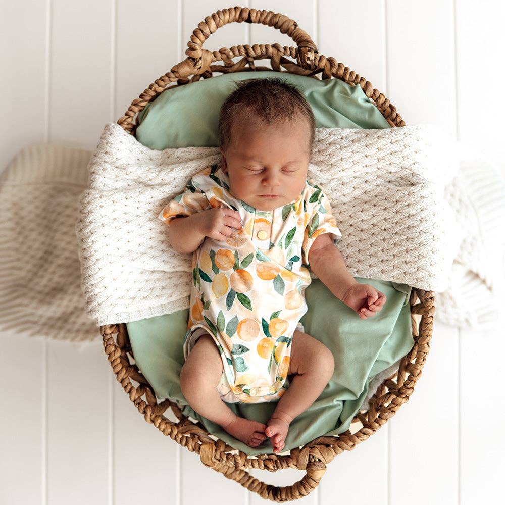 Sunny Citrus Short Sleeve Organic Bodysuit: 6-12 Months (0)