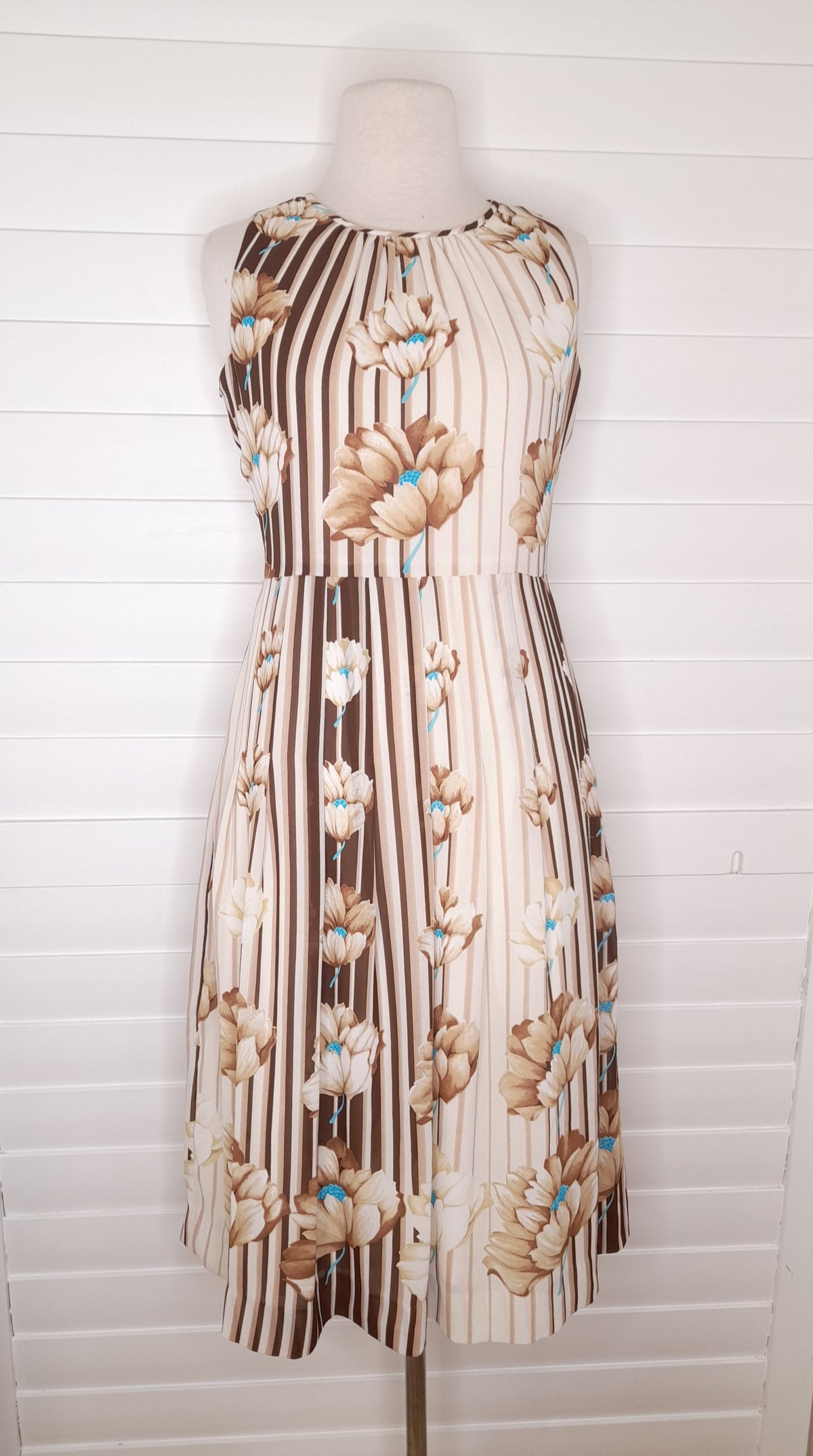 MED071 Brown Floral Dress
