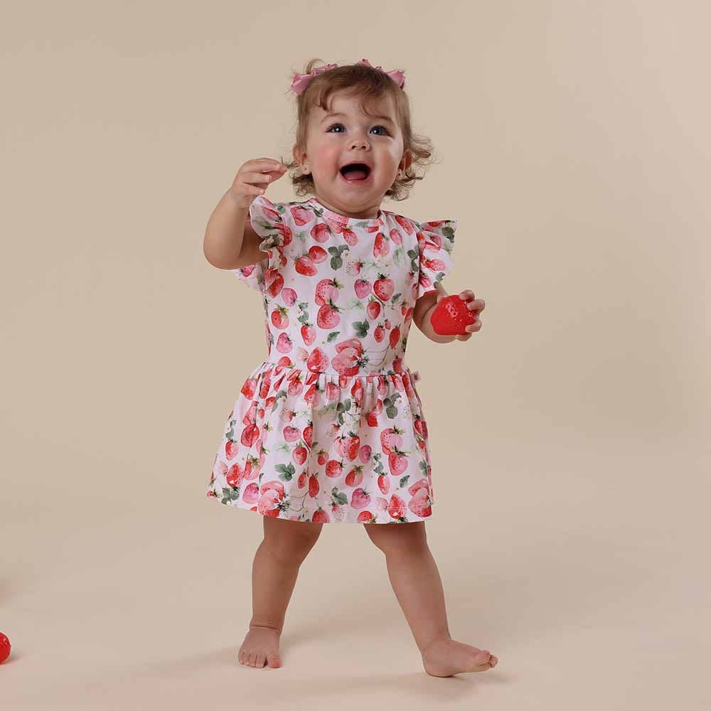 Erdbeer Kurzarmanzug Bio-Kleid: Größe 6