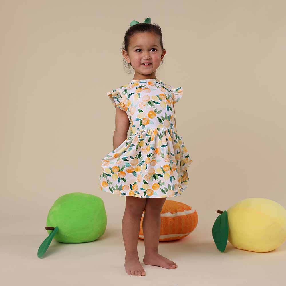 Sonniges Zitrusfrüchte-Kurzarm-Kleid aus Bio-Baumwolle: Größe 4