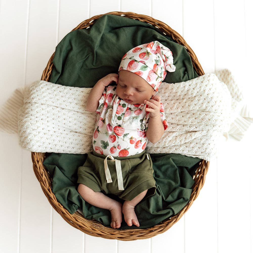 Strawberry Short Sleeve Organic Bodysuit: 0-3 Months (000)