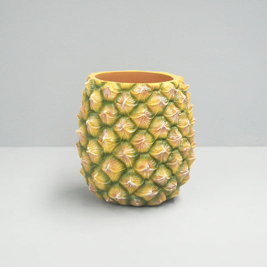 White Moose Pineapple Planter - Natural