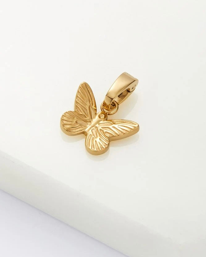 Butterfly Charm Gold 6735